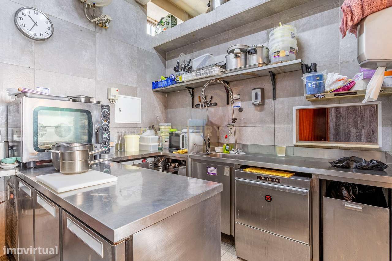 Trespasse de Restaurante em Santa Iria de Azoia-11