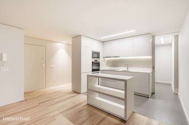 Apartamento para Venda com 3 Suites em Pleno Coração de Braga - Grande imagem: 1/10