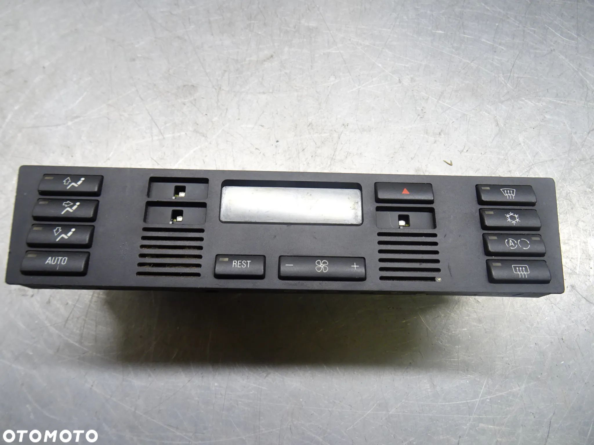 BMW E39 95-00 PANEL NAWIEWU KLIMATYZACJI 8374951 - 1