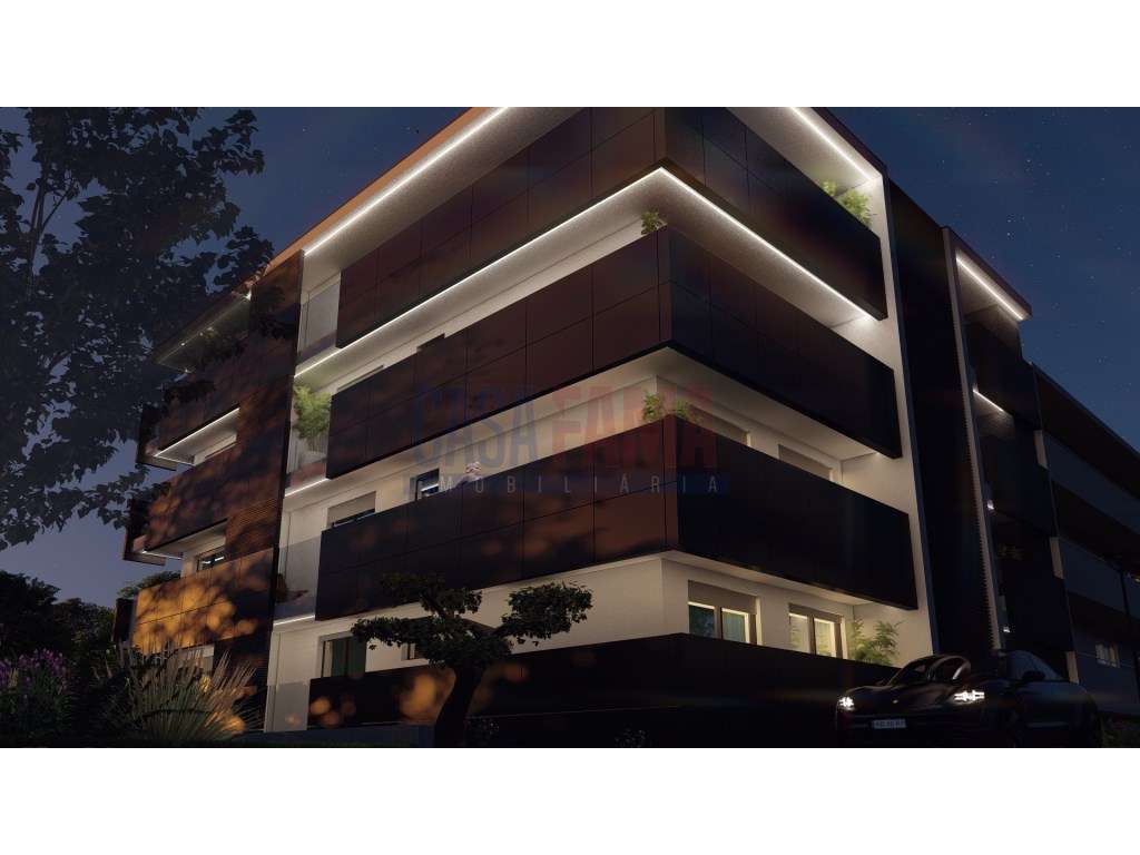 Apartamento T2 Moderno e Confortável com Garagem para 2 Carros-12