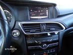 Infiniti QX30 2.0t Premium AWD 7DCT - 24