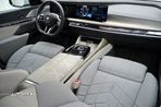 BMW Seria 7 740d xDrive MHEV - 10