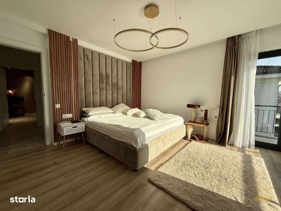 Casa de lux cu 4 camere si piscina de vanzare in Dezmir - Cluj - Imagine principală: 3/19