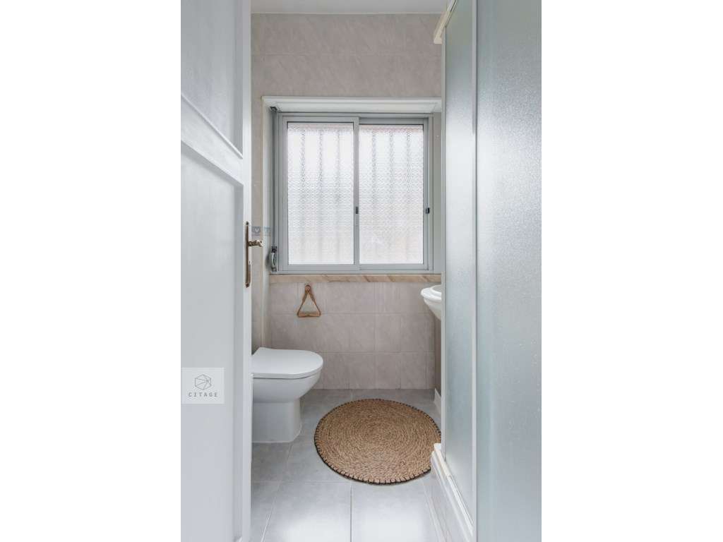 Apartamento T2 em São Domingos de Benfica-21