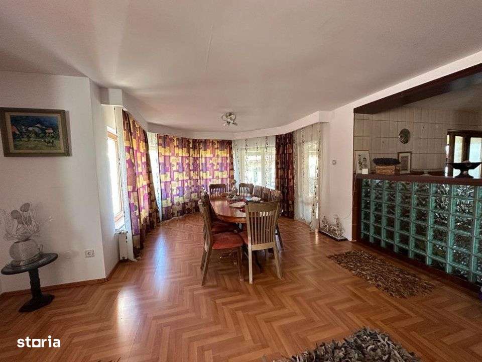 Proprietate impunatoare - str. Bujorului - cartier Primaverii - Imagine principală: 4/10