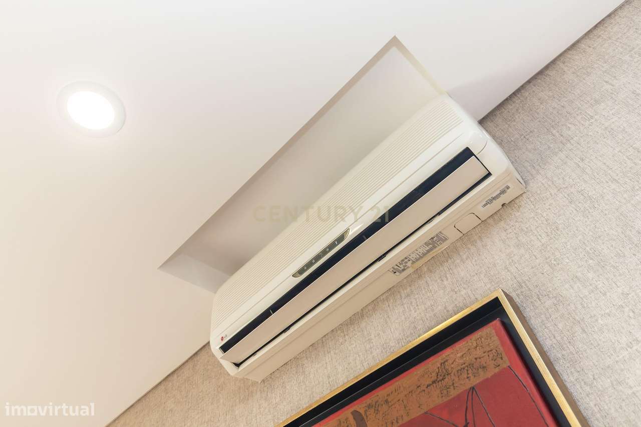 Excelente T3 Remodelado – 3º Andar (sem elevador) | 98 m² de área útil-32