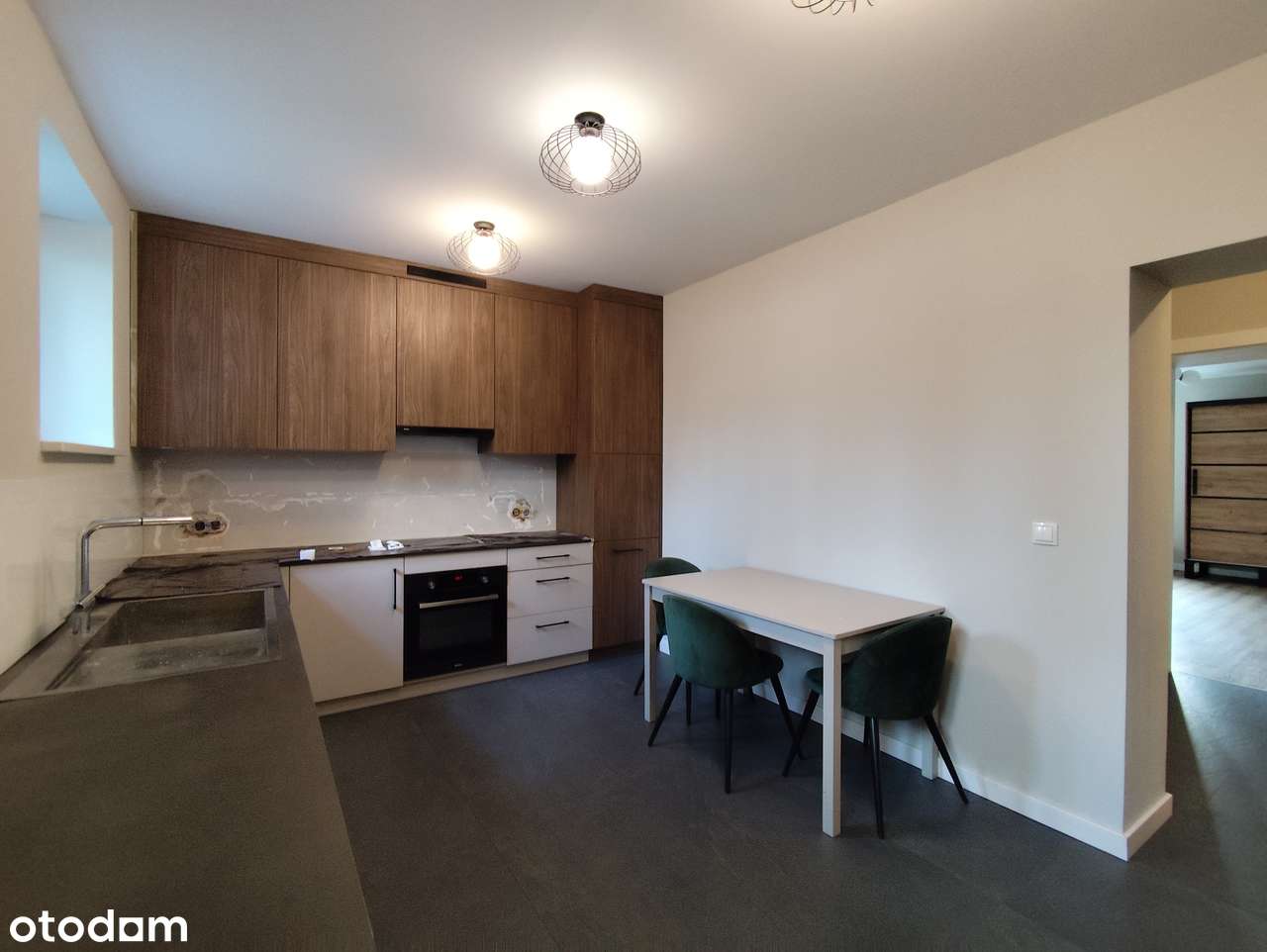 77 m2, 2 pokoje, ogrzewanie gazowe (podłogowe) - BYTOM Knajfeld-6