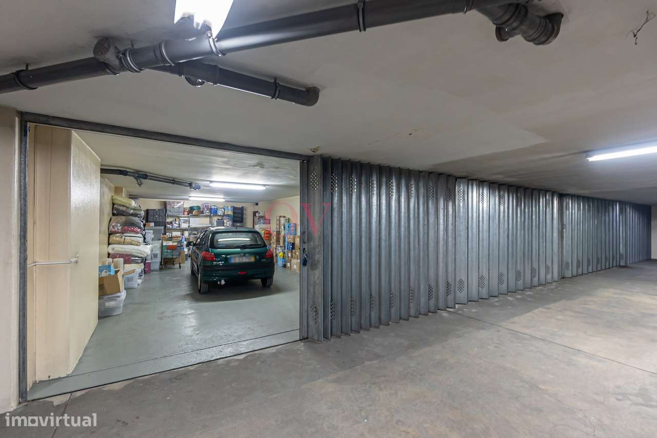 Para venda, apartamento T5 Rua Domingos Sequeira Porto, com varandas,-43