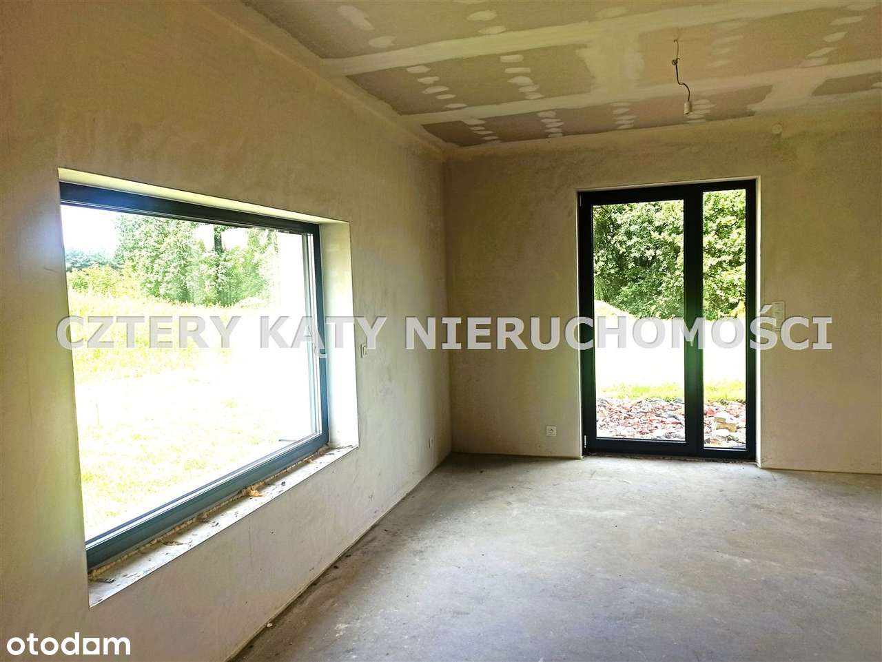 Funkcjonalny i ekonomiczny dom w super cenie!-14