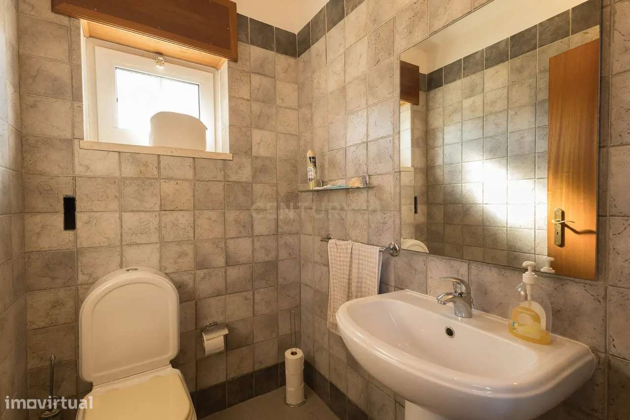 Moradia em Cernache, Coimbra - T6 com Piscina, Ginasio, Parque infanti-49