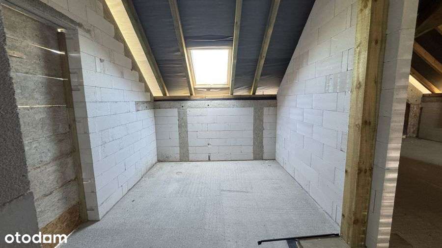 Spokojna okolica duży dom do własnej aranżacji-11