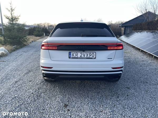 Audi Q8 50 TDI mHEV Quattro Black Edition Tiptronic - 4