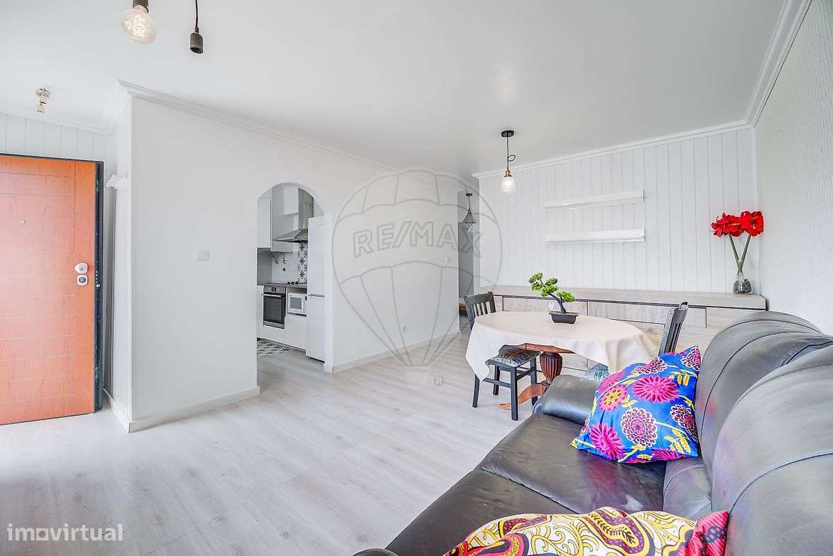 Apartamento T2 para arrendamento - Grande imagem: 2/28