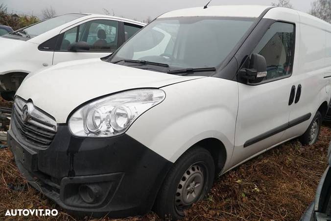 Dezmembrez  OPEL COMBO 1.3 90CP an 2014 - 7