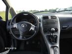 Toyota Auris 1.6 VVT-i Premium - 8