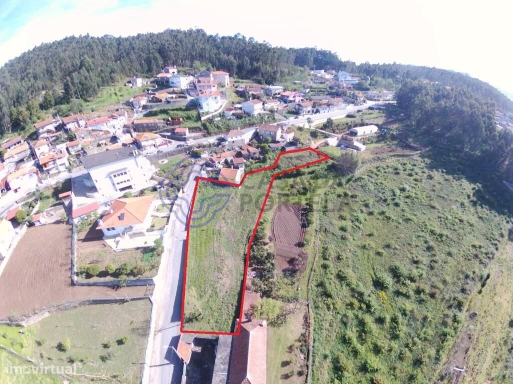 Terreno com 58m de frente, viabilidade para construção de moradia