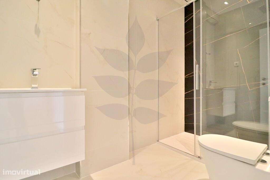 Venda apartamento T2 totalmente renovado em Maximinos-37