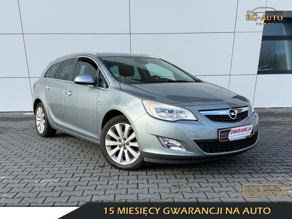 Opel Astra J 2012
