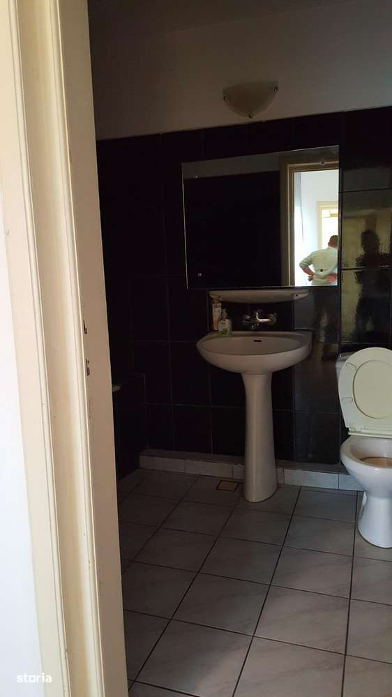 Casa pt muncitori, 6 cam, 2 bucatarii, 3 bai, CT, 900 euro - Imagine principală: 5/14