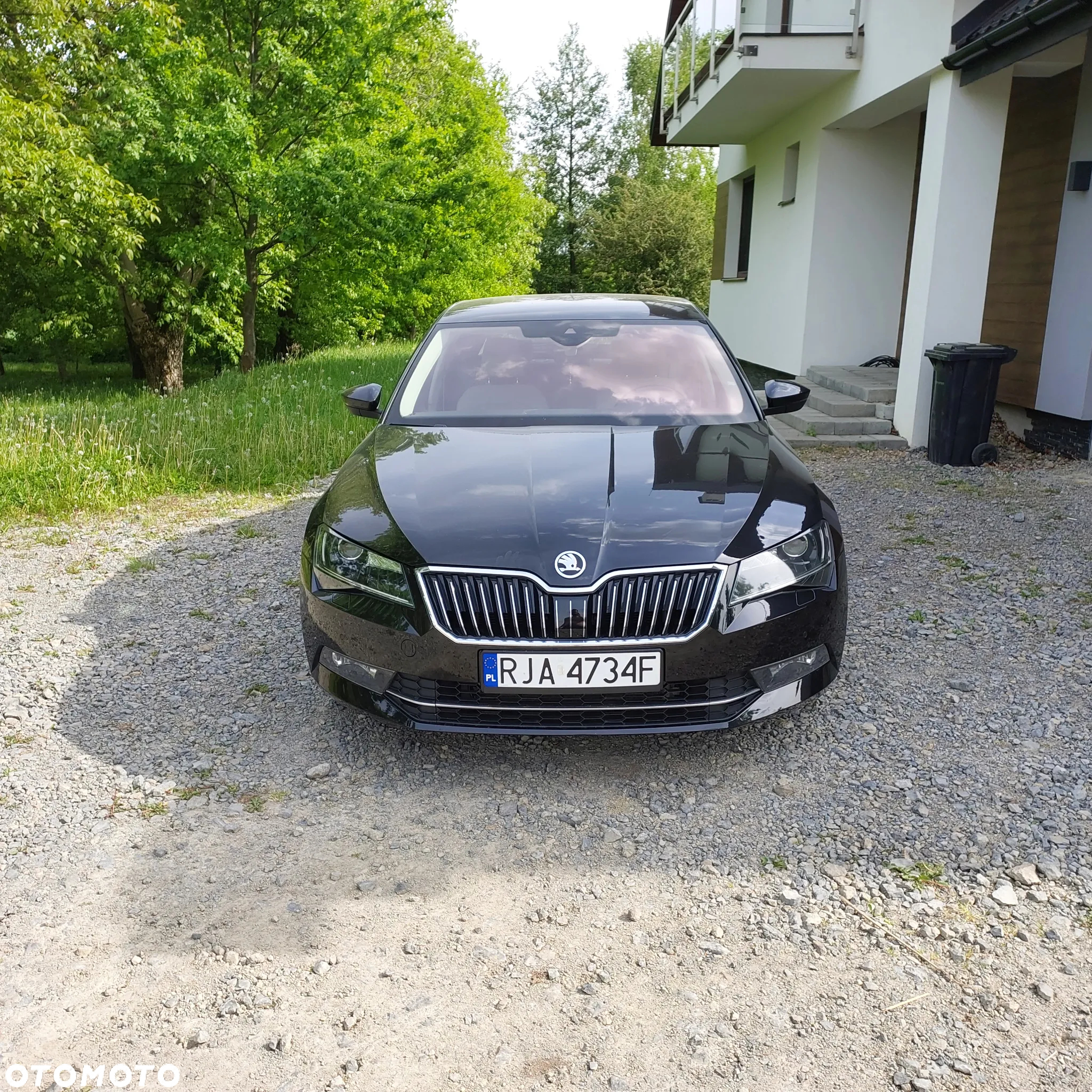 Skoda Superb 2.0 TDI 4x4 L&K DSG - 2