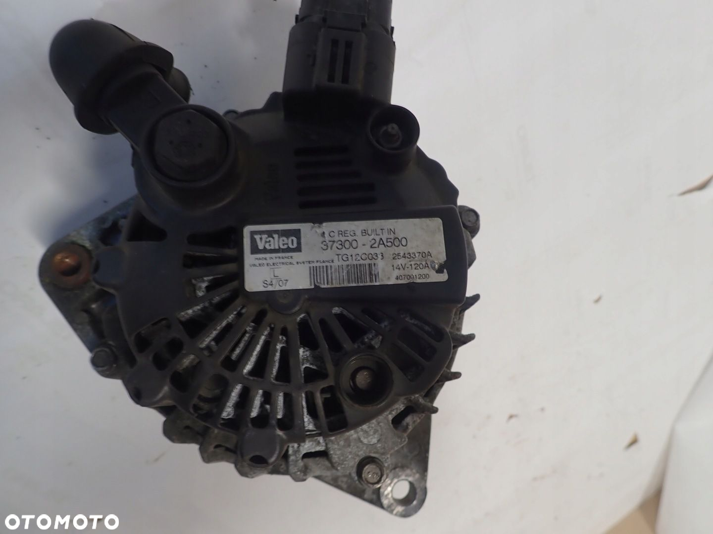 KIA CEED 1.6 CRDi 07-09 ALTERNATOR - 3