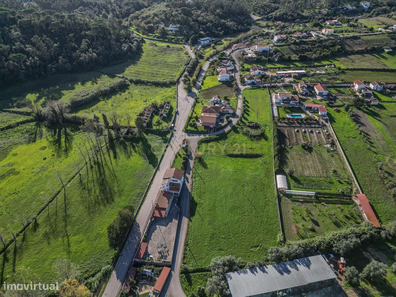 Terreno de 7.000m² na Vila de Maiorca - Grande imagem: 5/15