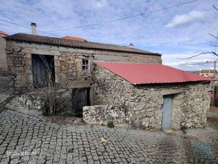 Casa de aldeia T2 em Guarda de 120,00 m2