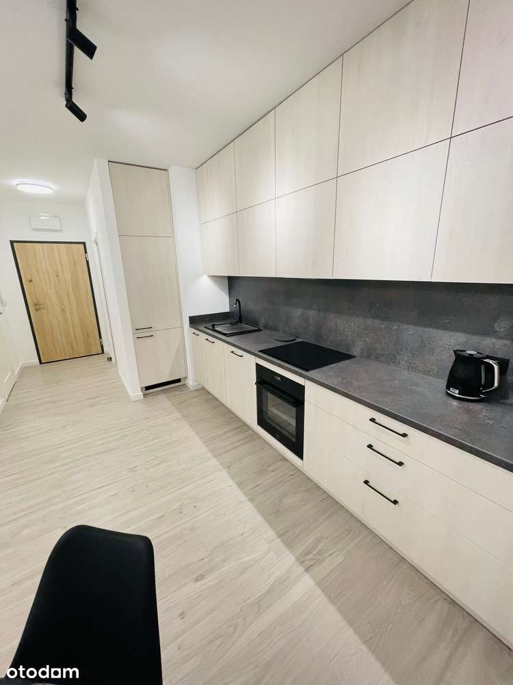 Lux kawalerka z balkonem obok CH Promenada. - Pełny obrazek: 3/12