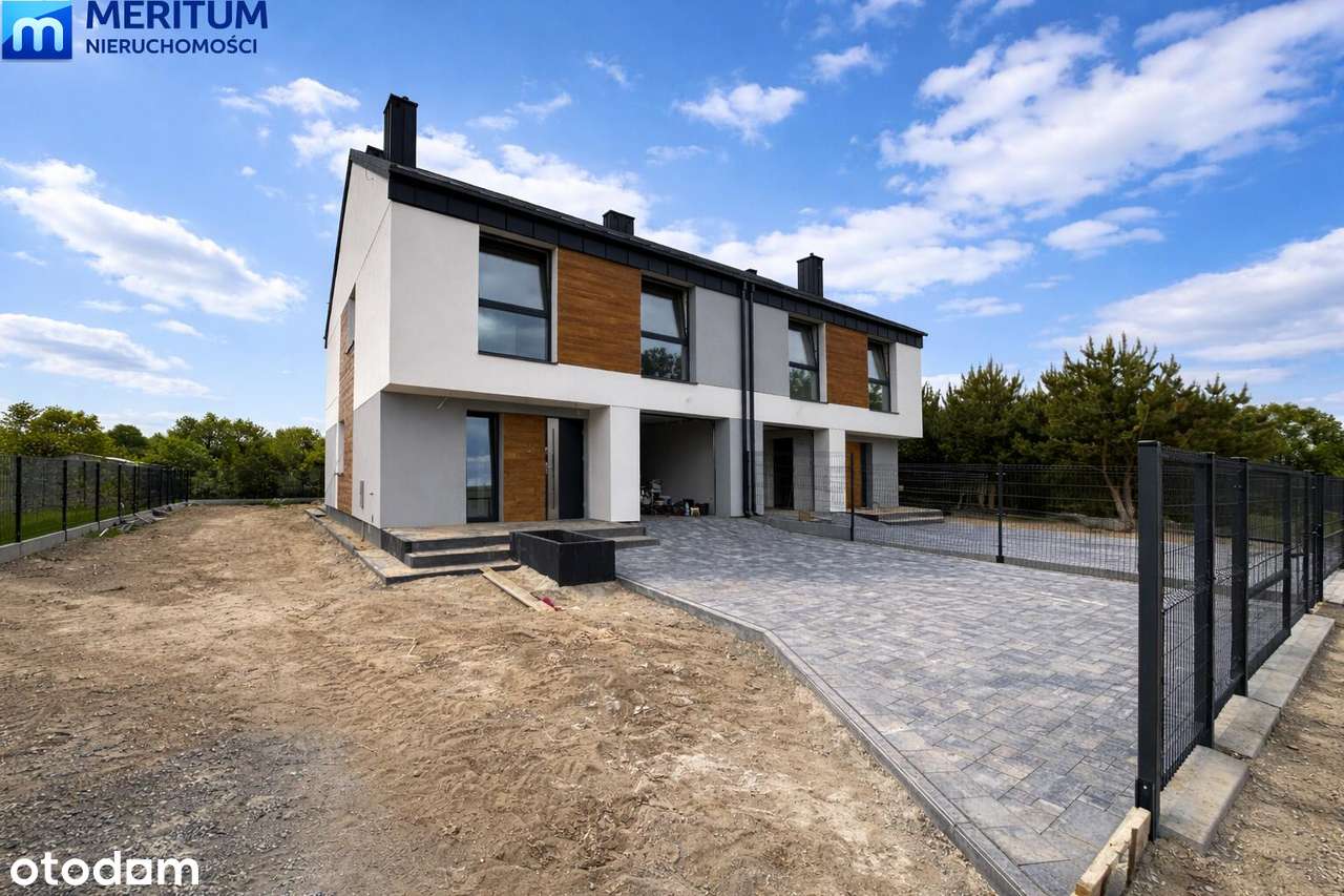 1/2 Bliźniaka ok 136m2 , duża działka 700m2