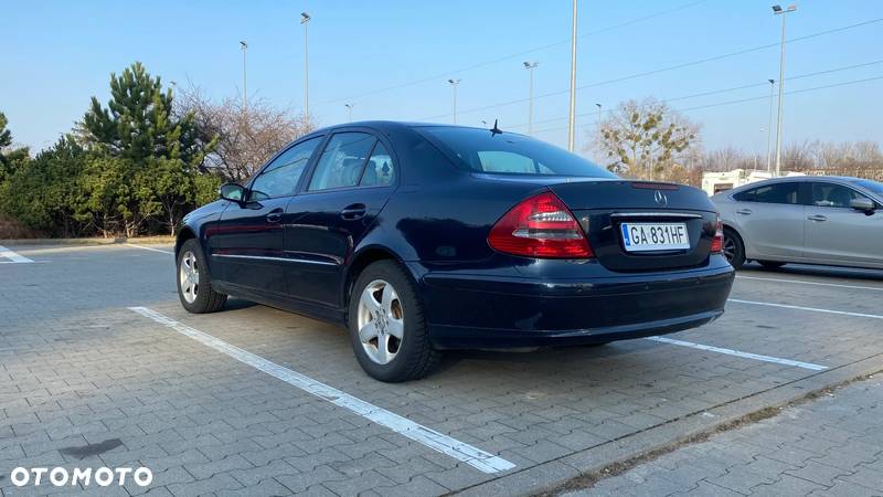 Mercedes-Benz Klasa E 320 CDI Elegance - 13