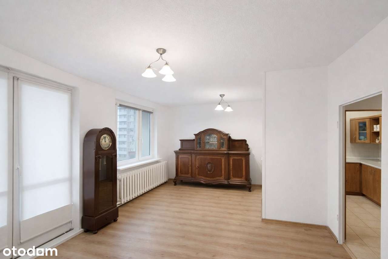 4-pokoje,balkon, oś. Paderewskiego-0