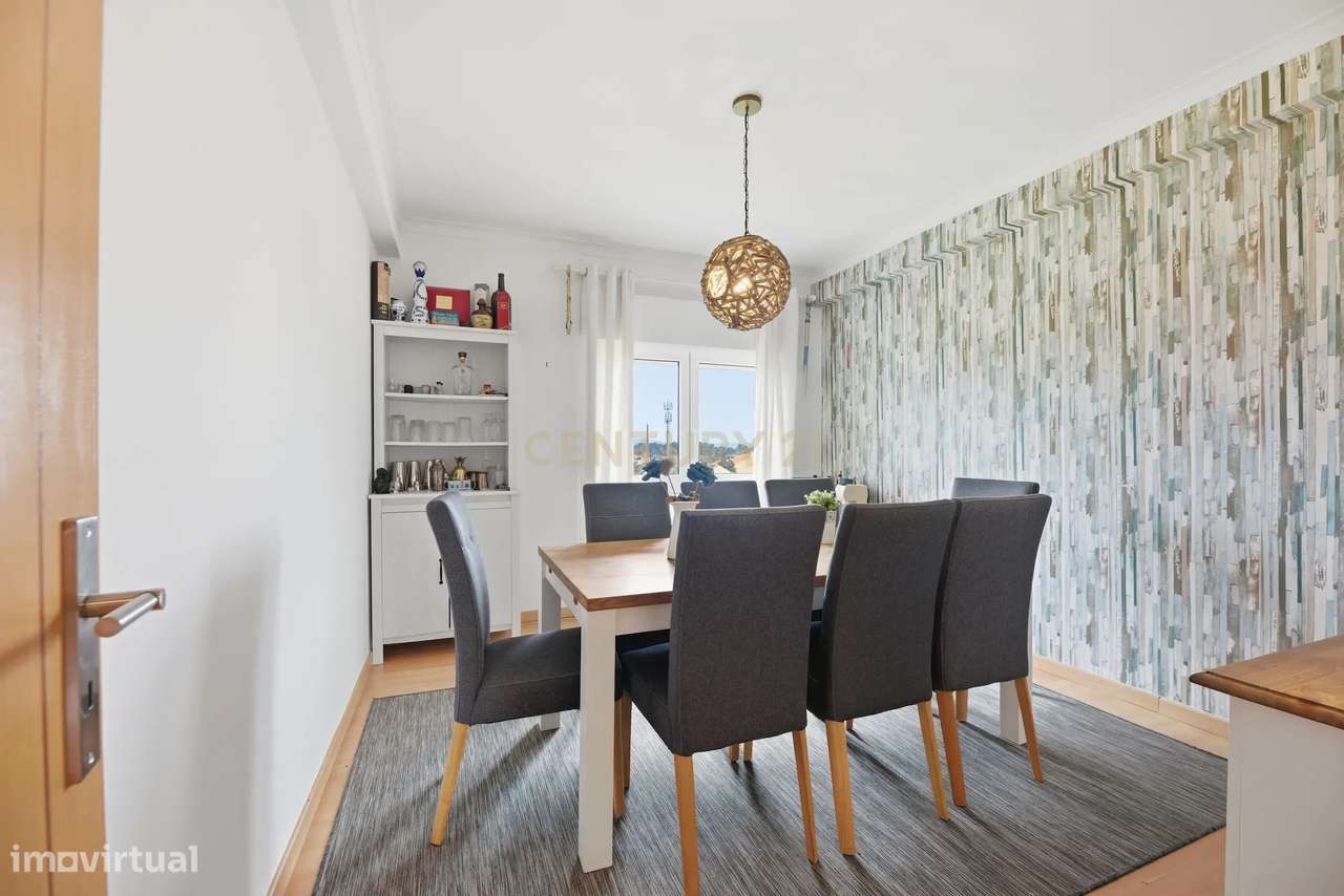 Apartamento T4 em Moita, Setúbal - Oportunidade Única!-12