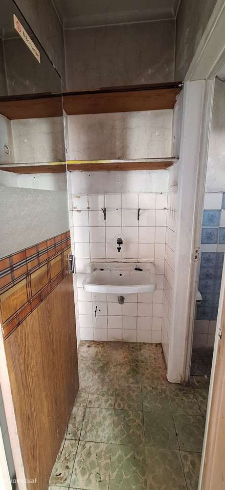 Loja para venda na Ajuda – Boa oportunidade de investimento!-8