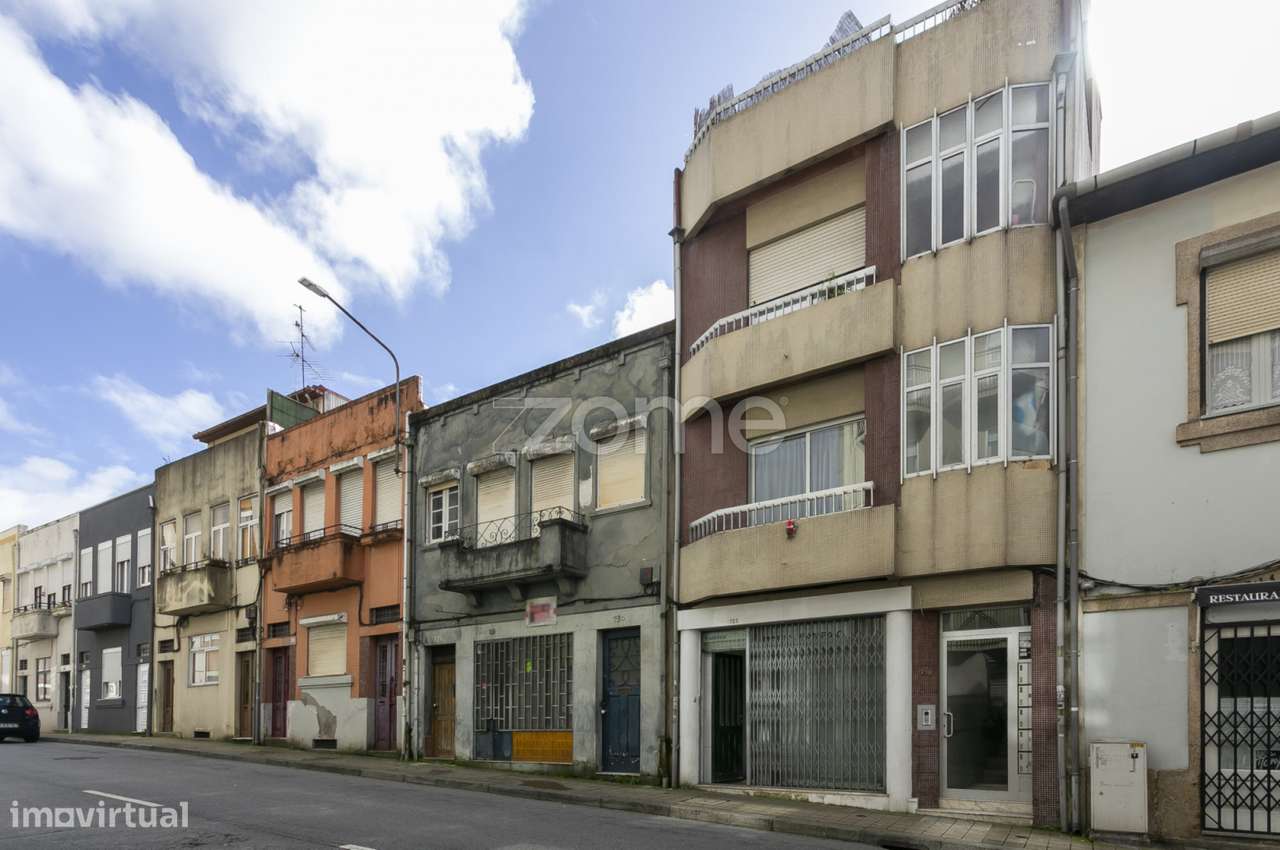 loja com PIP favorável para 2 habitações - Grande imagem: 3/13