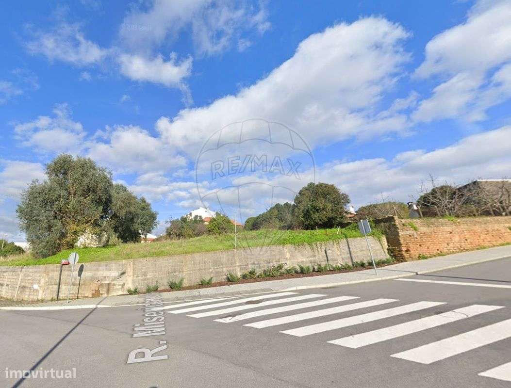 Terreno  para venda - Grande imagem: 2/3