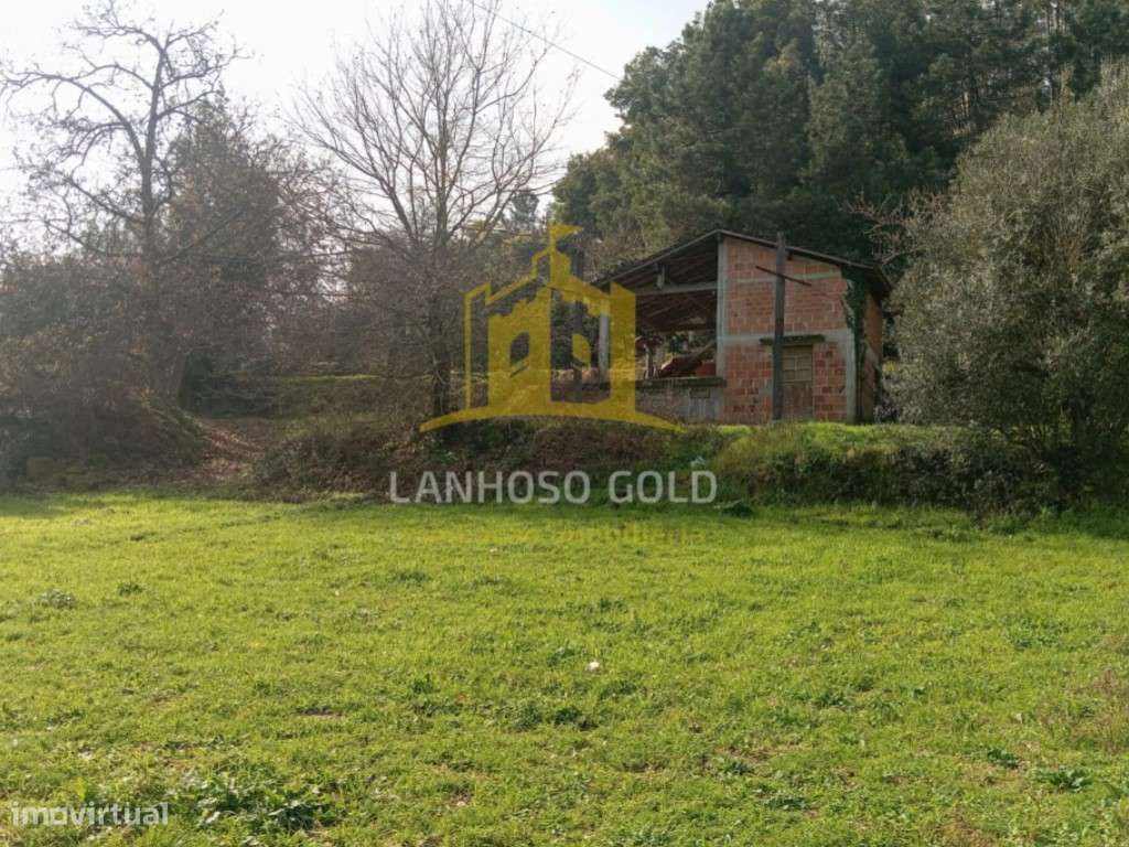 Terreno com 4.100m² | Excelente Potencial de Construção-7