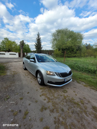 Skoda Octavia 1.6 TDI Ambition - 8