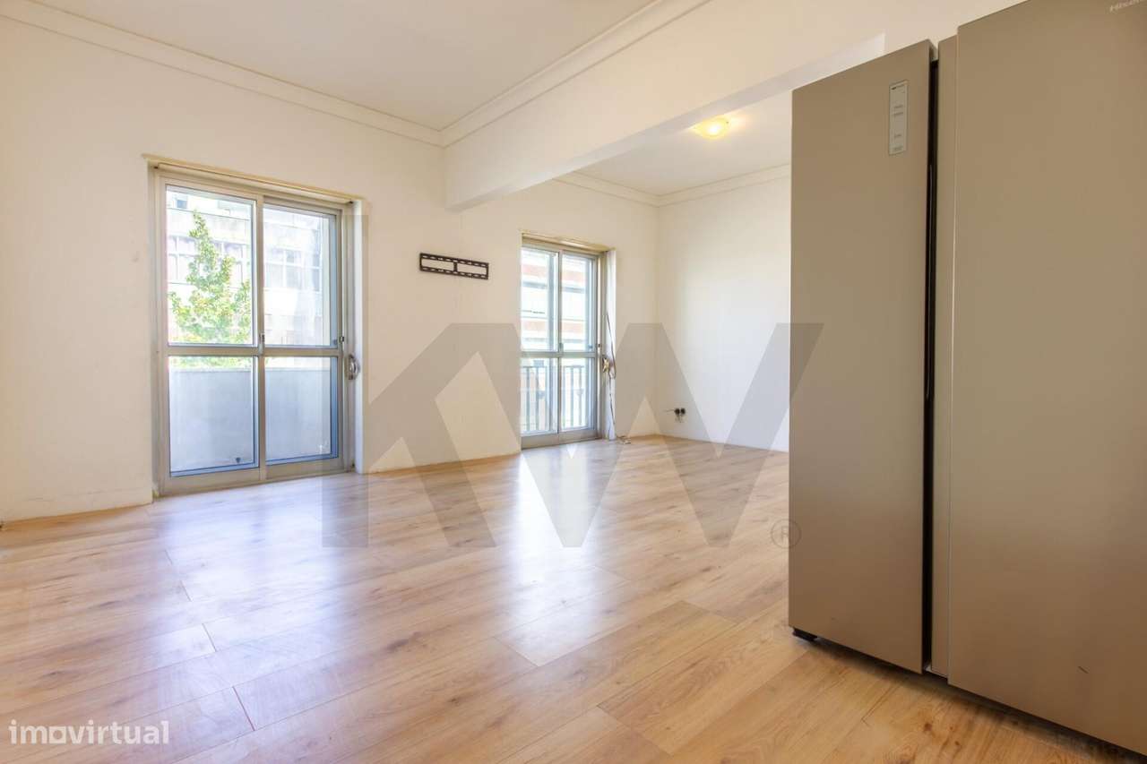 T4 em Fase Final de Remodelação  – Escolha os Últimos Acabamentos a-2