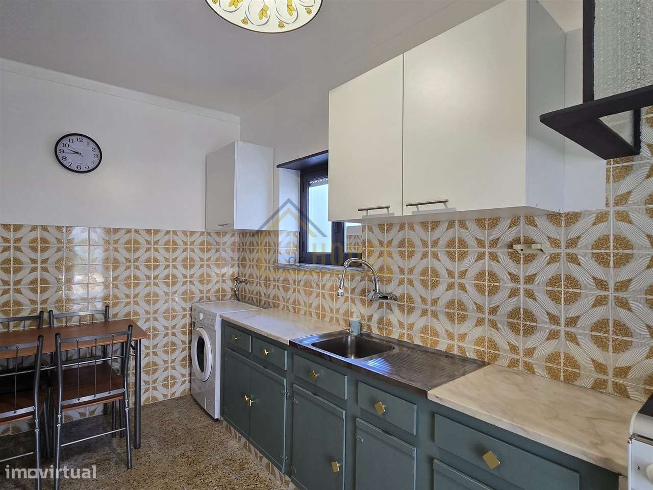 Moradia com espaço exterior e garagem no Bombarral-16