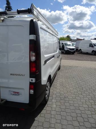 Renault Trafic - 10