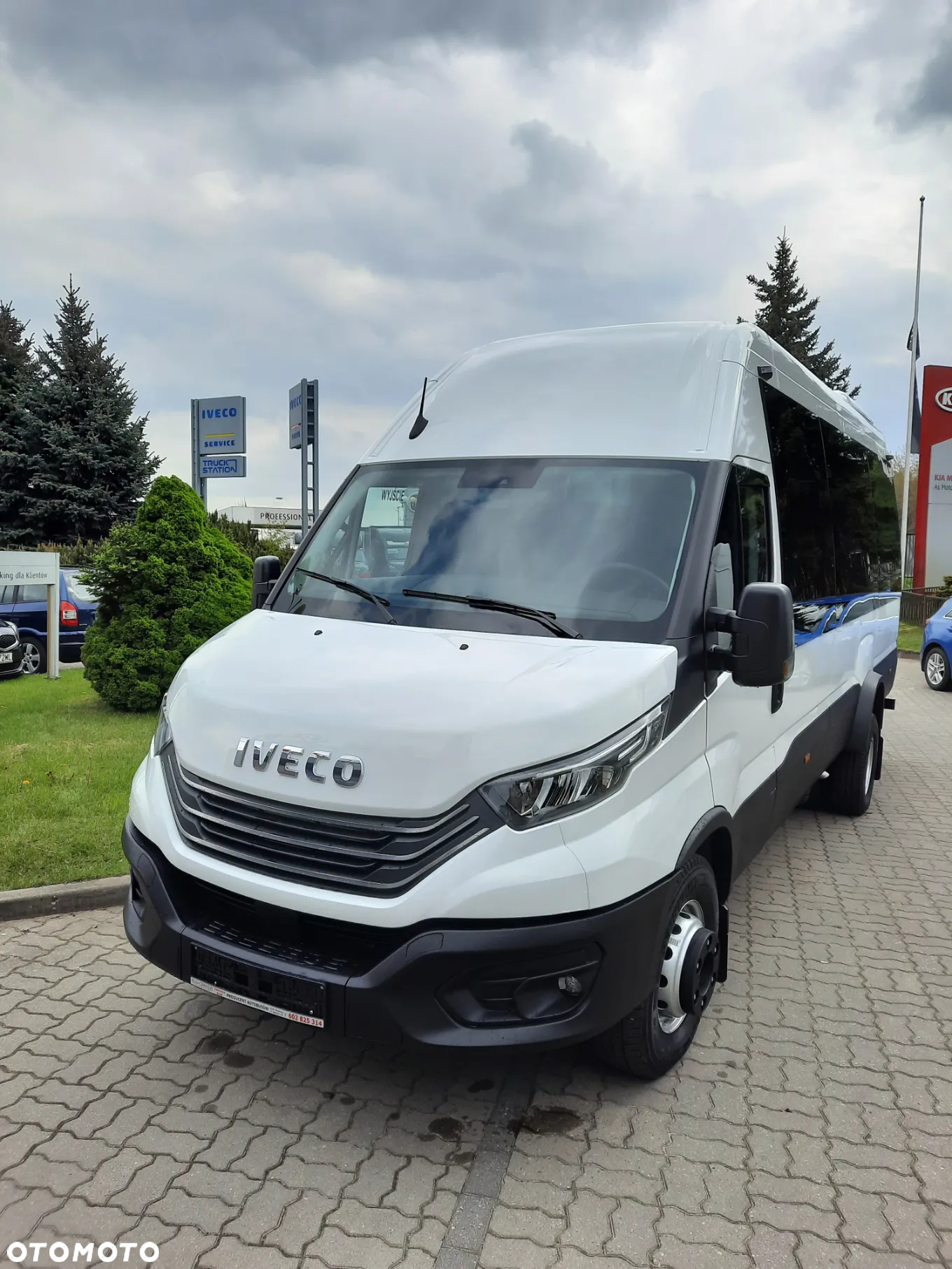 Iveco Minibus 24 osobowy - 3