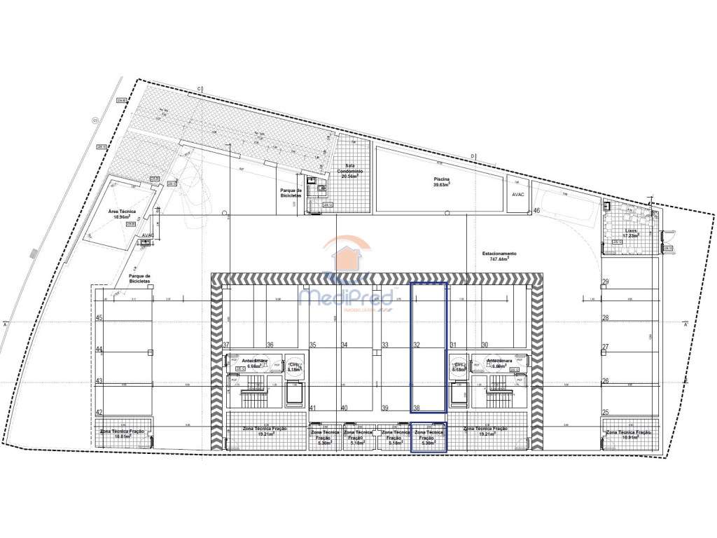Apartamento T3 em Condomínio Fechado c/ 4 Parqueamentos e 2 arrecad... - Grande imagem: 5/5
