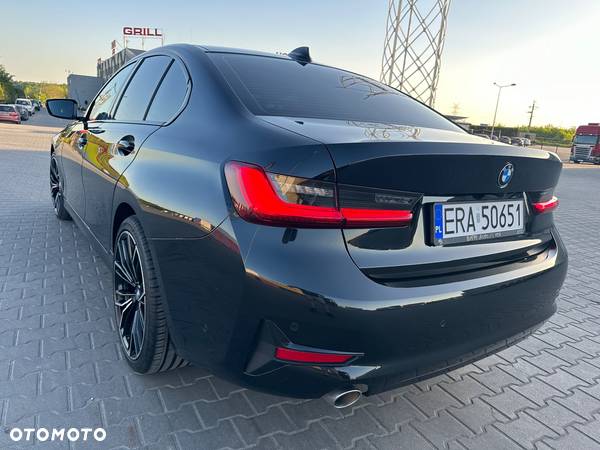 BMW Seria 3 318d MHEV Sport Line - 5