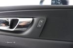 Volvo XC 60 2.0 T8 PHEV Momentum Plus AWD - 18