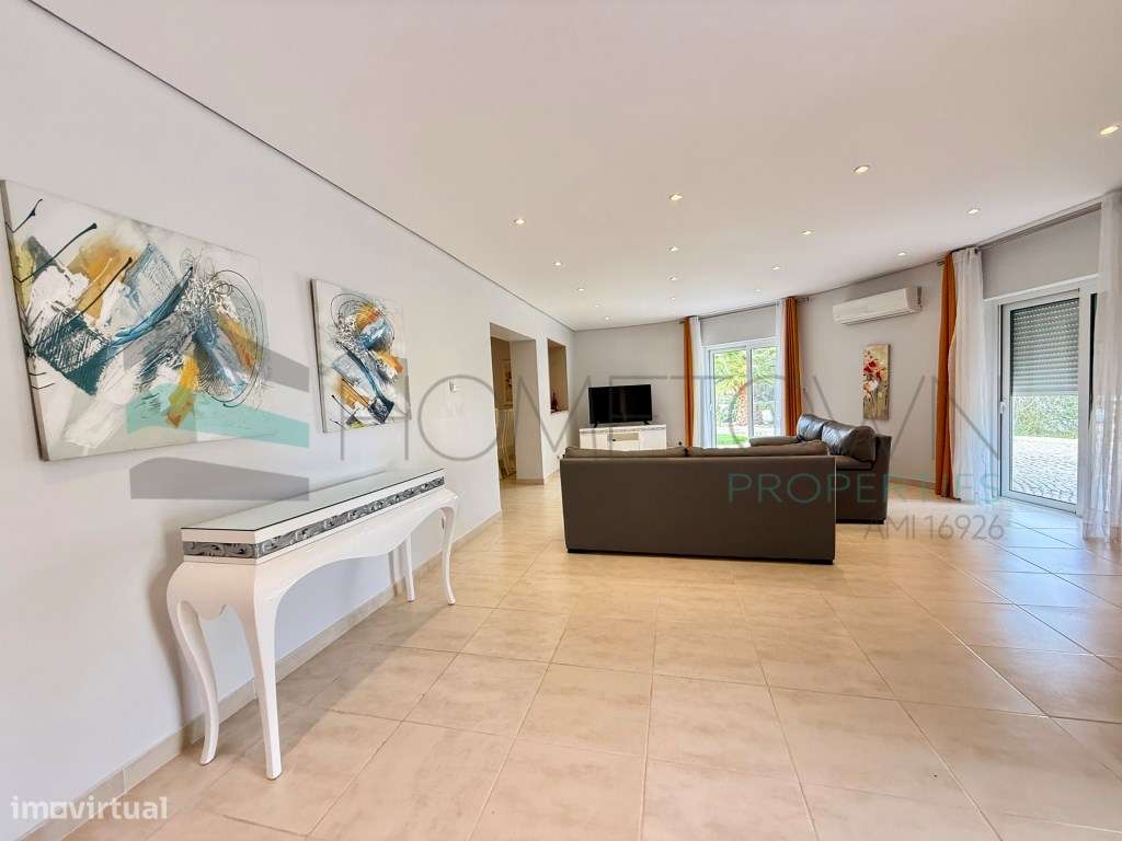 Moradia V4 - Almancil, arrendamento anual - Grande imagem: 4/33