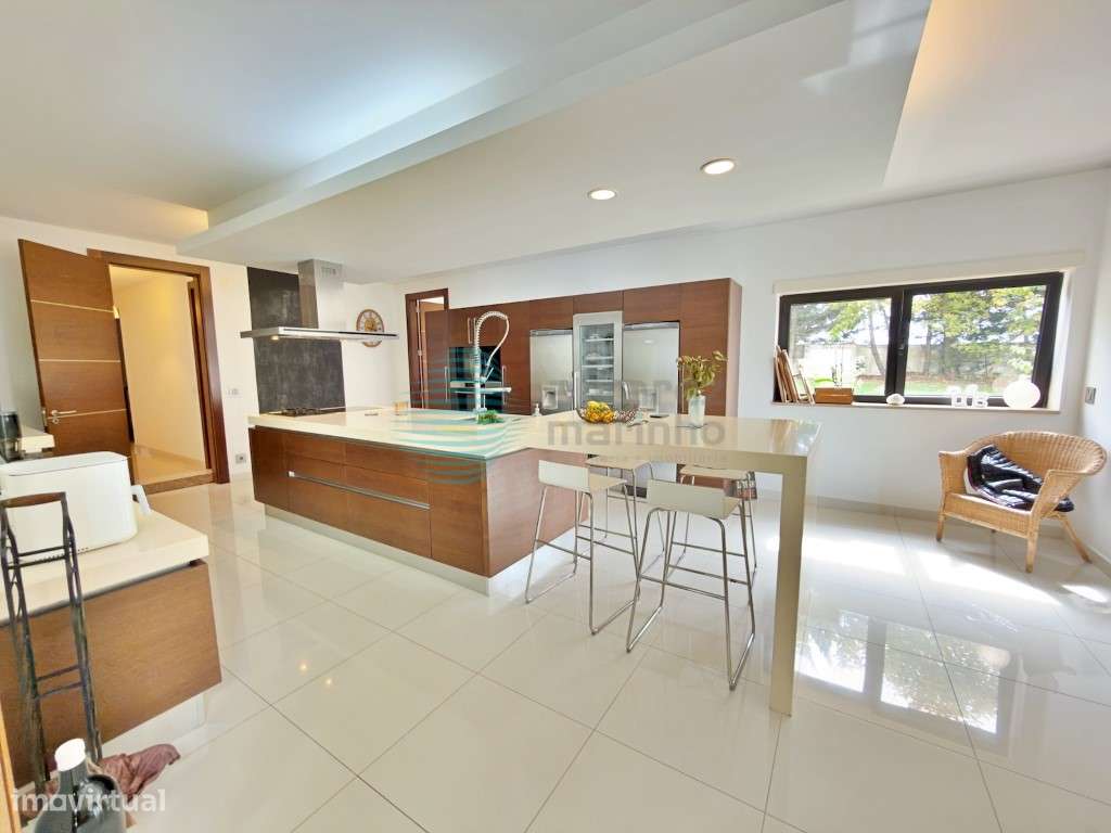 Excelente Moradia / Quinta, área de terreno com 14.600 m2, piscina ...-13