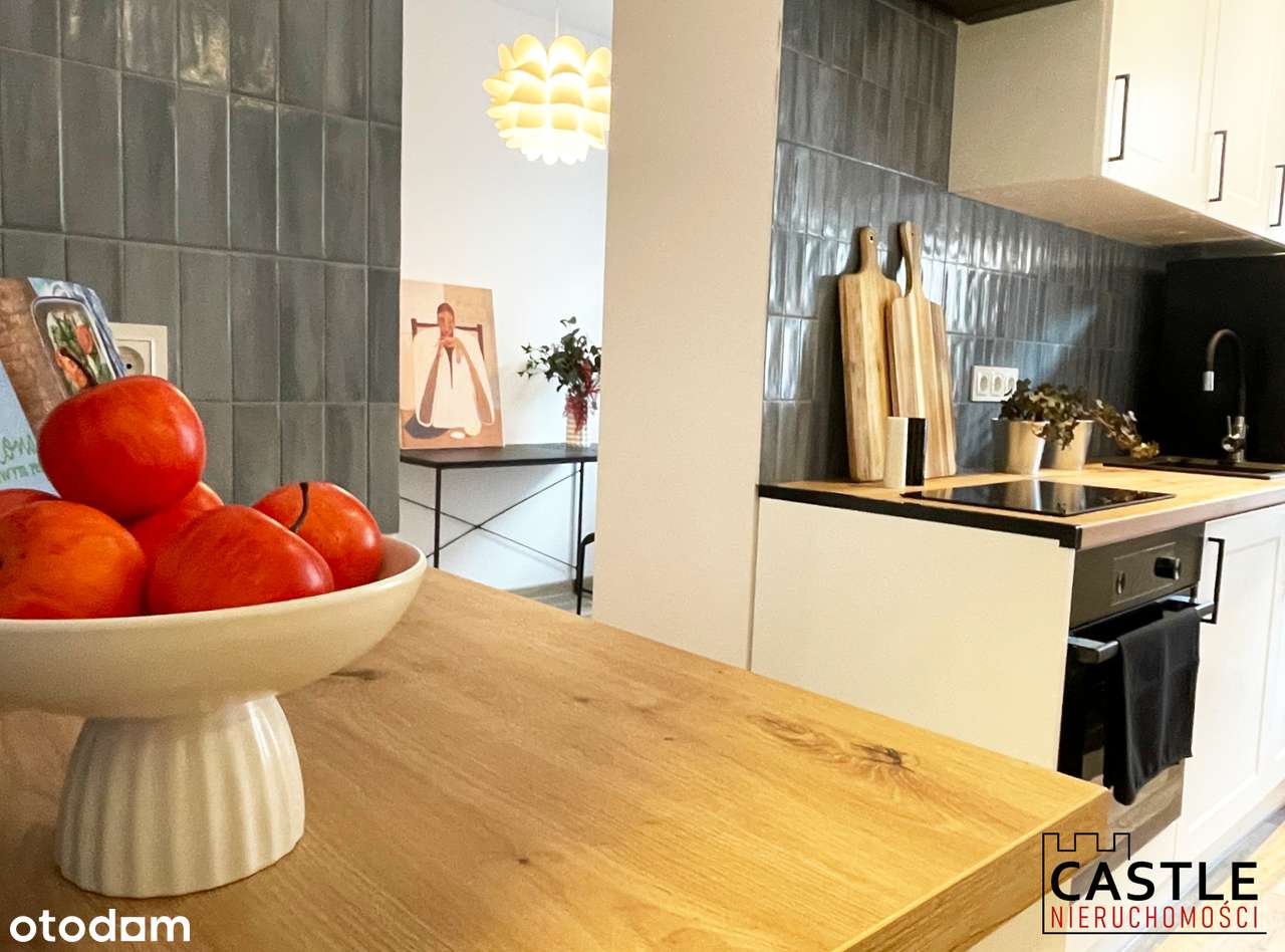 2 pokoje na start, w kamienicy remoncie.