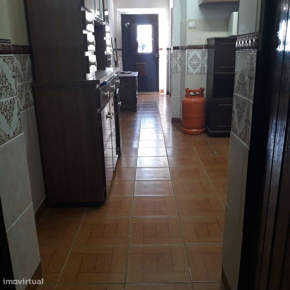 T2 com terraço, bairro tranquilo em Pias - Grande imagem: 2/13