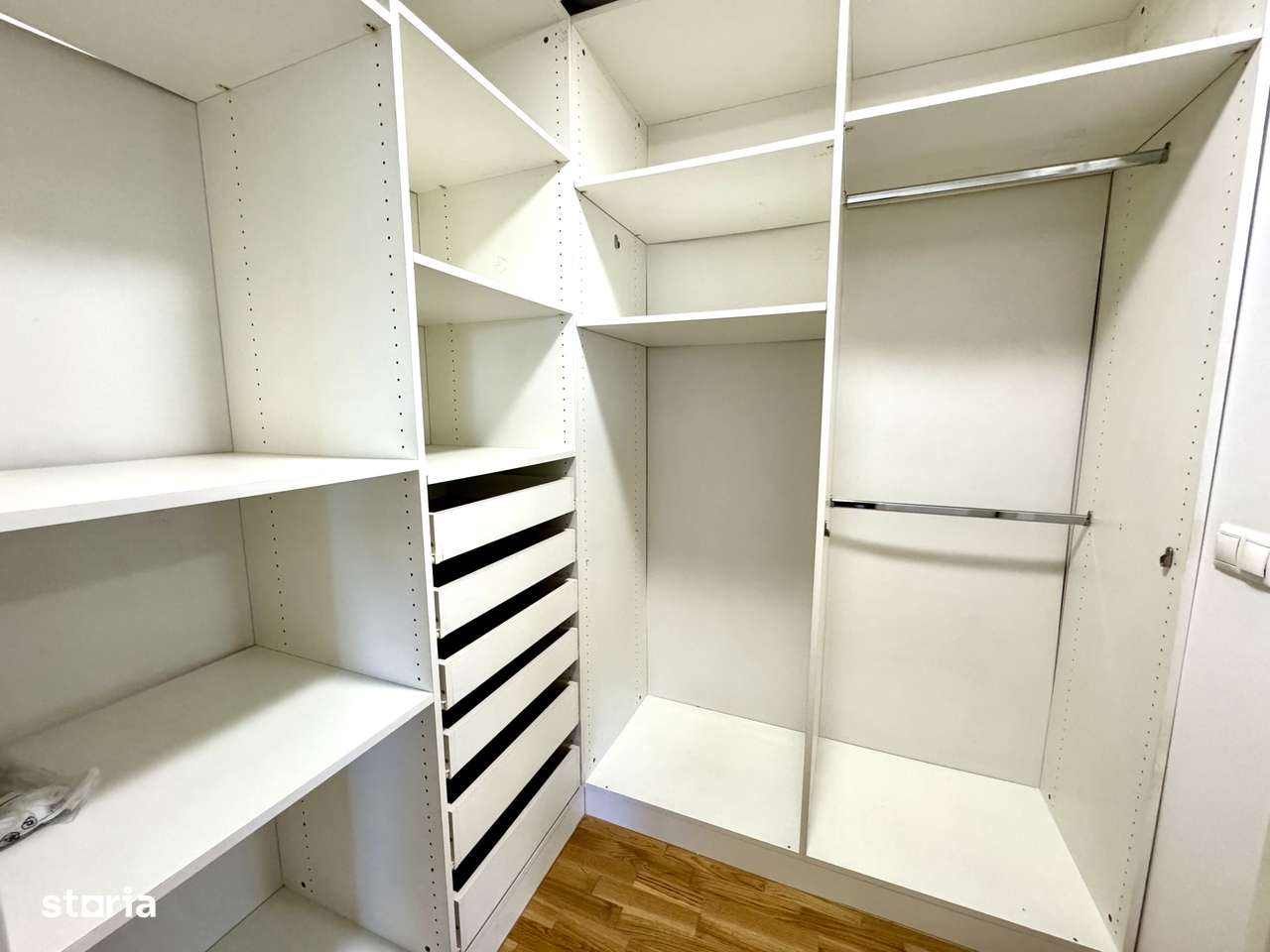 Apartament in complex cu Școala Internationala, parcare, terasa, boxa-12