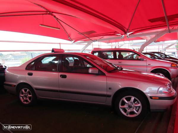 Volvo S40 1.6 - 1